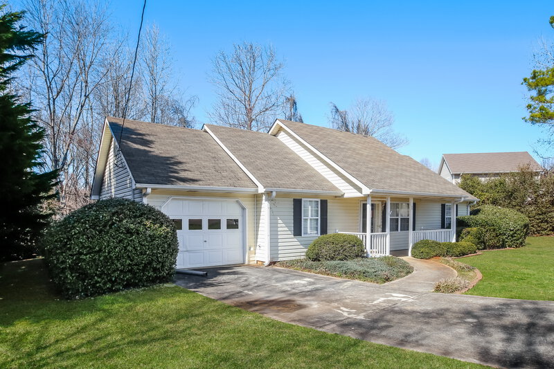 2,220/Mo, 24 Cool Water Court Dallas, GA 30157 photo View 2