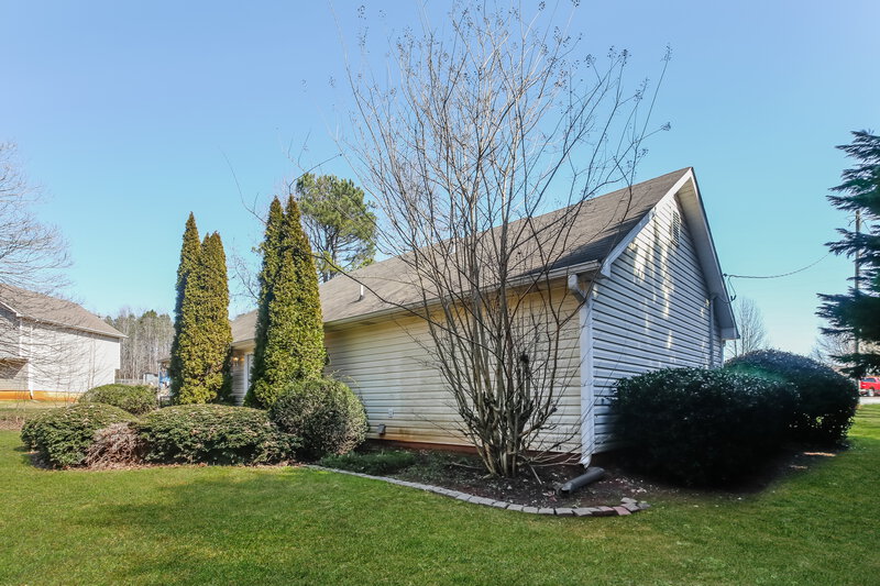 2,220/Mo, 24 Cool Water Court Dallas, GA 30157 Rear View 2