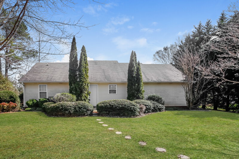 2,220/Mo, 24 Cool Water Court Dallas, GA 30157 Rear View 3