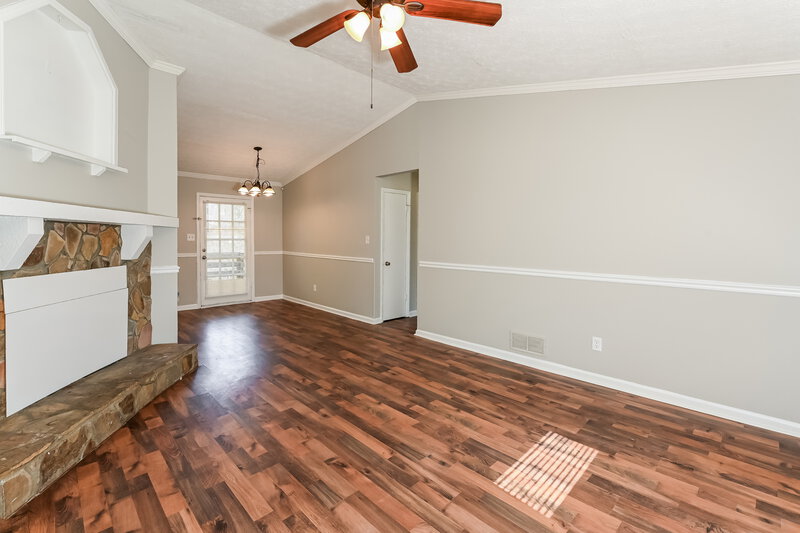 1,585/Mo, 1789 Stratford Drive Snellville, GA 30078 Living Room View