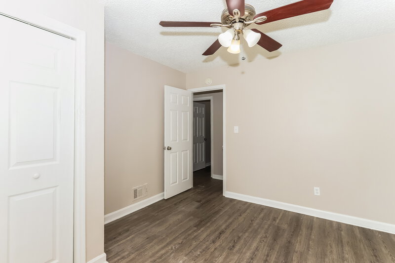 1,435/Mo, 429 Azalea Drive Stockbridge, GA 30281 Bedroom View 2