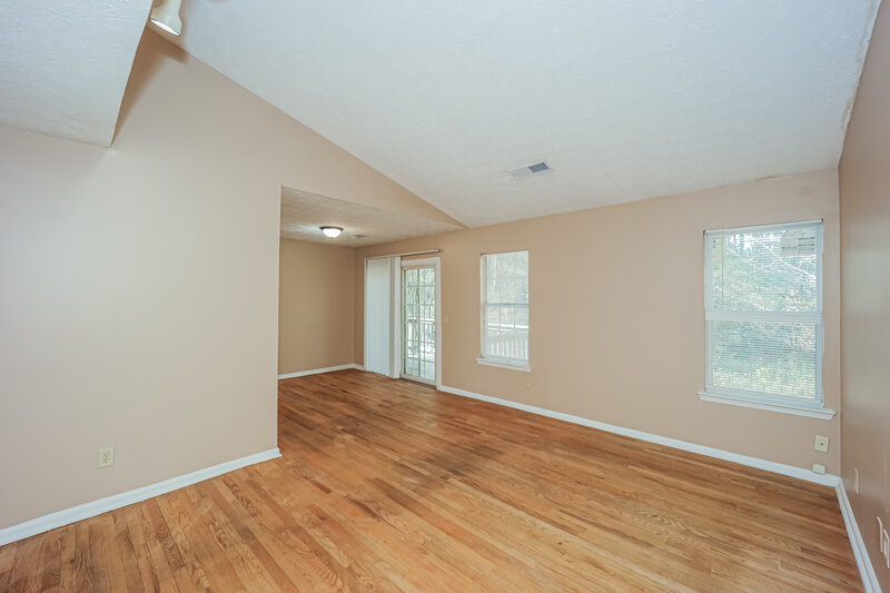 1,495/Mo, 6269 Valdez Drive Rex, GA 30273 Living Room View 2