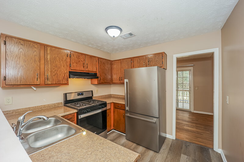 1,495/Mo, 6269 Valdez Drive Rex, GA 30273 Kitchen View