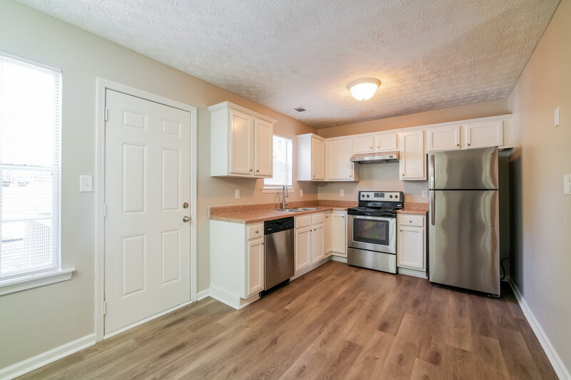 2,490/Mo, 5246 Kirk Drive College Park, GA 30349 Misc View 4