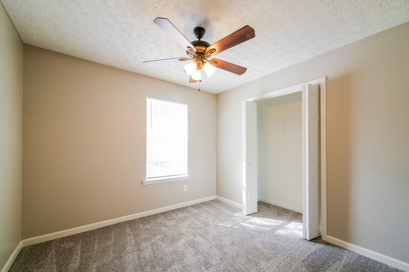 2,490/Mo, 5246 Kirk Drive College Park, GA 30349 Misc View 10