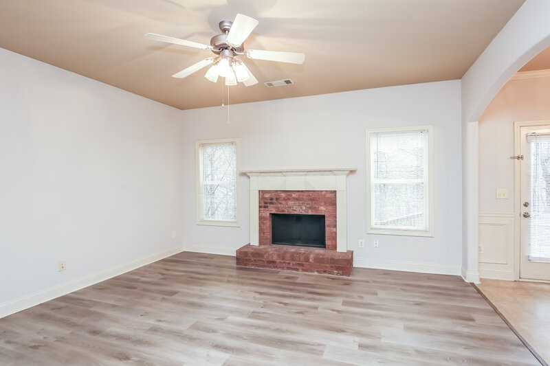 2,065/Mo, 1910 LILY VALLEY DR Lawrenceville, GA 30045 Living Room View 2