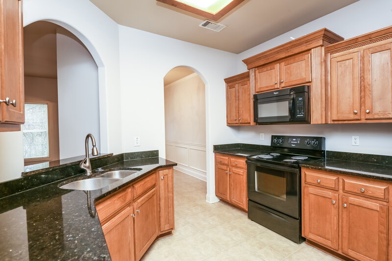2,065/Mo, 1910 LILY VALLEY DR Lawrenceville, GA 30045 Kitchen View