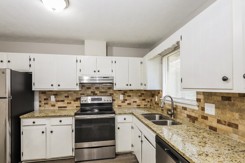 1,870/Mo, 8752 Thomas Road Jonesboro, GA 30238 Misc View 4