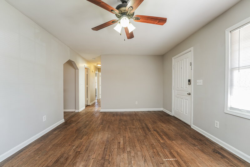 1,725/Mo, 454 New Street Buford, GA 30518 Living Room View 2