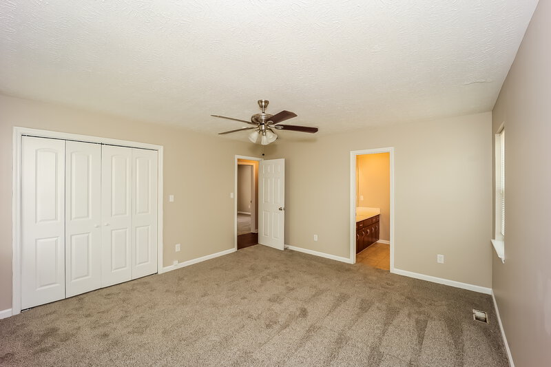 1,670/Mo, 7439 Cardinal Way Riverdale, GA 30274 Main Bedroom View 2