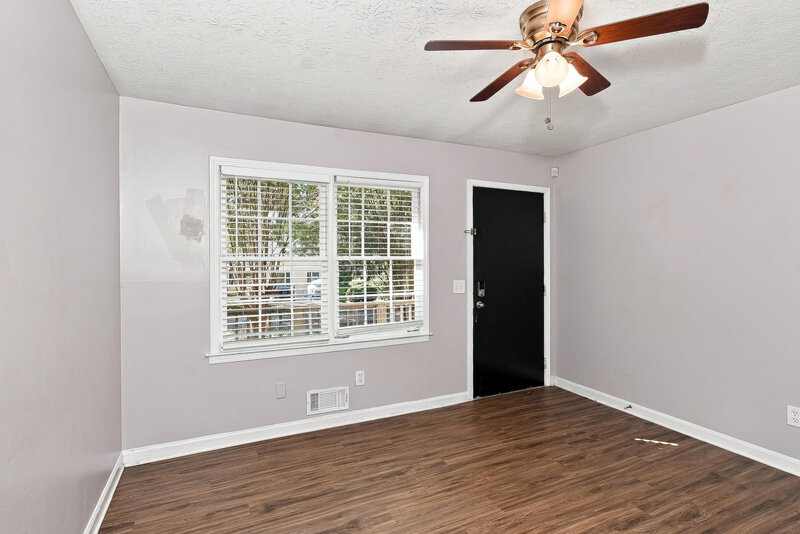 1,430/Mo, 900 Orris Lane Mableton, GA 30126 Living Room View 2