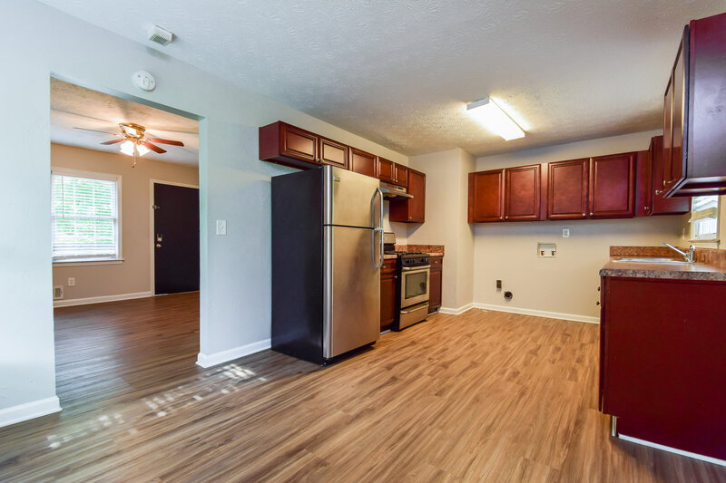 1,665/Mo, 900 Orris Lane Mableton, GA 30126 Kitchen View 2