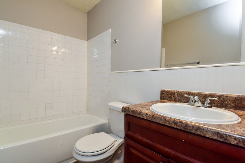1,665/Mo, 900 Orris Lane Mableton, GA 30126 Main Bathroom View