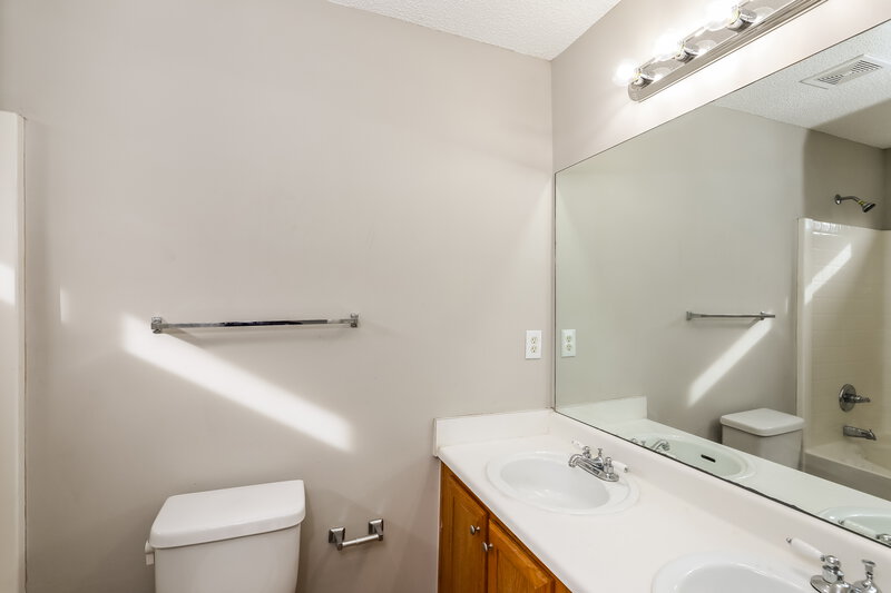 1,680/Mo, 1921 Boatswain Drive Hampton, GA 30228 Misc View 10