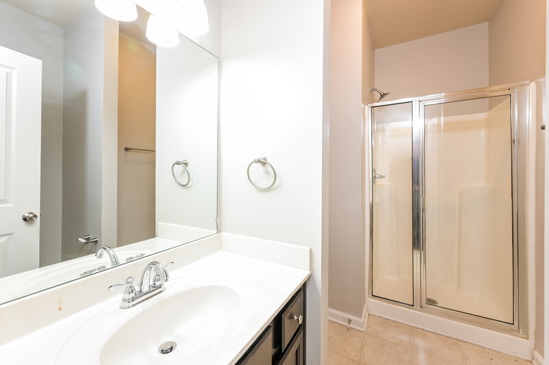 3,290/Mo, 131 Shadow Creek Court Fairburn, GA 30213 Bathroom View 2