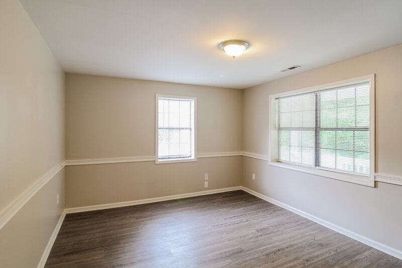 1,960/Mo, 1135 Clark Street Clarkston, GA 30021 Living Room View