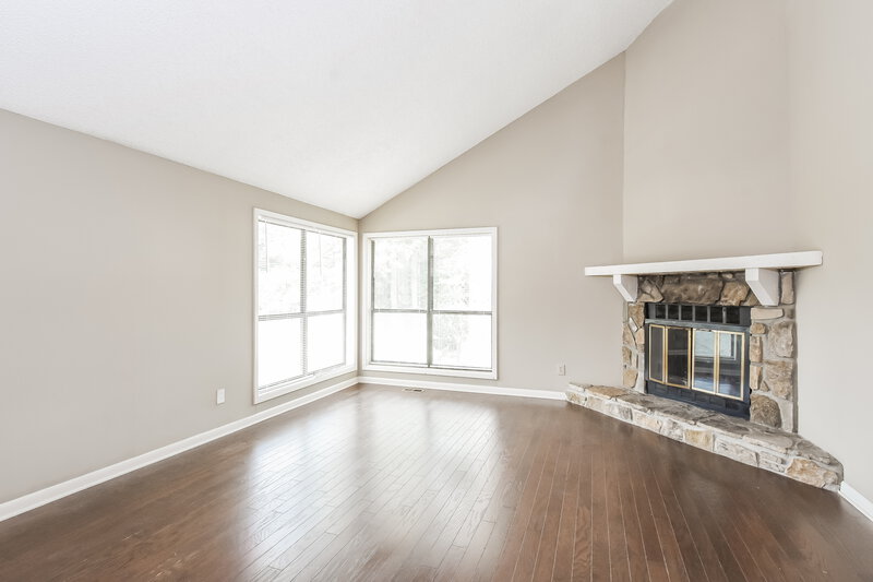 2,480/Mo, 2570 Cedar Fork Trail Marietta, GA 30062 Living Room View