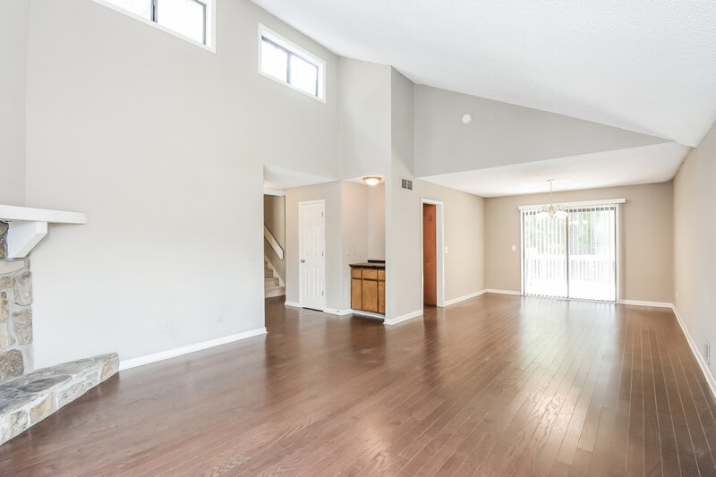 2,480/Mo, 2570 Cedar Fork Trail Marietta, GA 30062 Living Room View 2