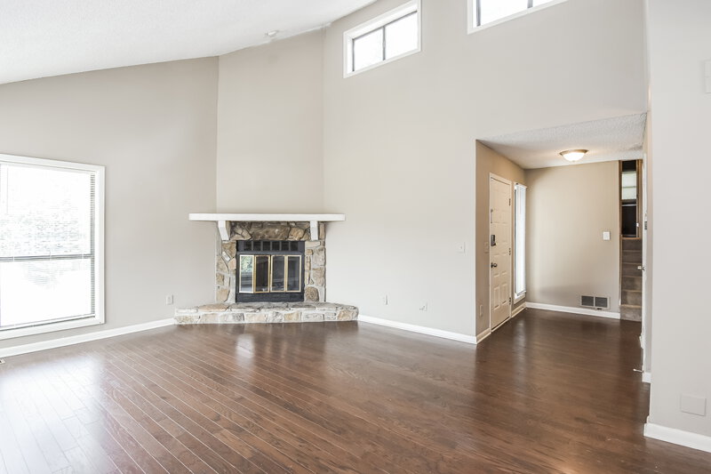 2,480/Mo, 2570 Cedar Fork Trail Marietta, GA 30062 Living Room View 3
