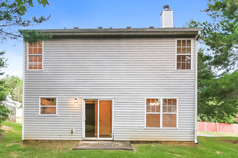 2,460/Mo, 4736 Bob White Run Lithonia, GA 30038 Rear View
