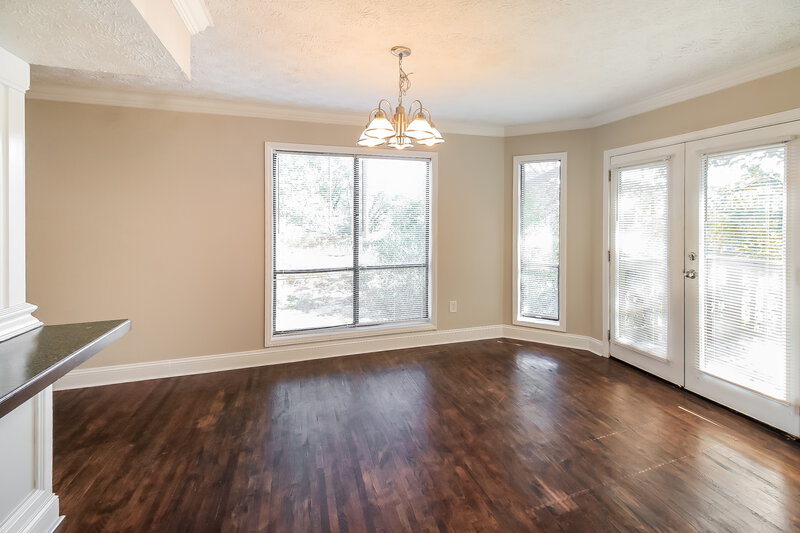 0/Mo, 1004 Ascot Court Riverdale, GA 30296 Dining Room View