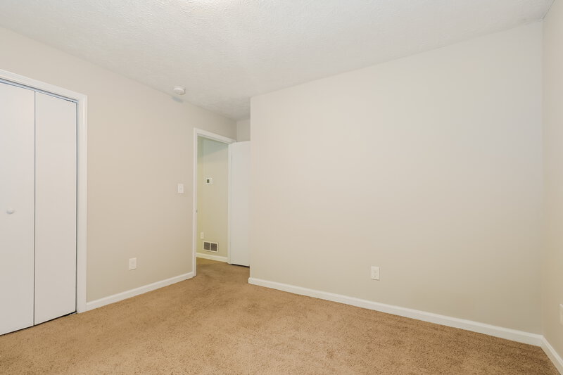 1,620/Mo, 6916 Cumberland Circle Riverdale, GA 30296 Bedroom View 2