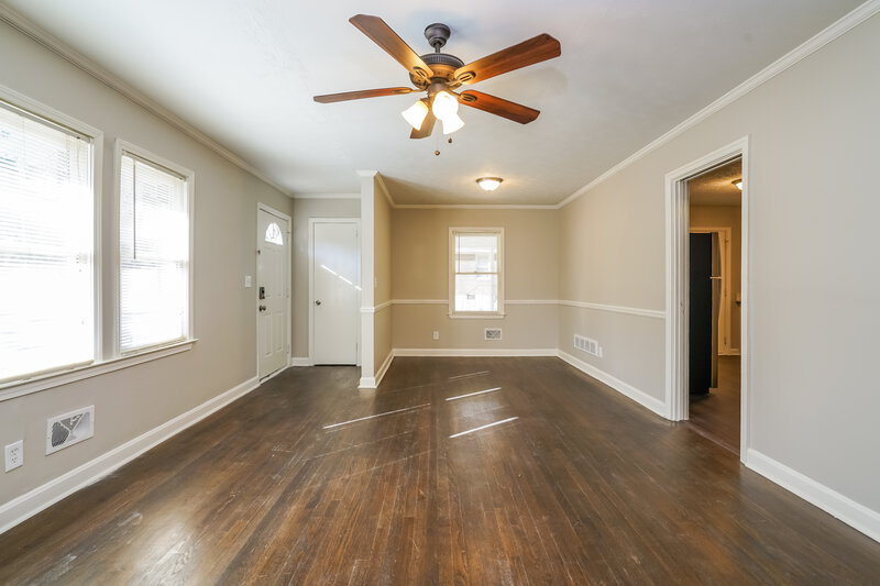 1,505/Mo, 3625 Pacific Dr SW Atlanta, GA 30331 Living Room View 2