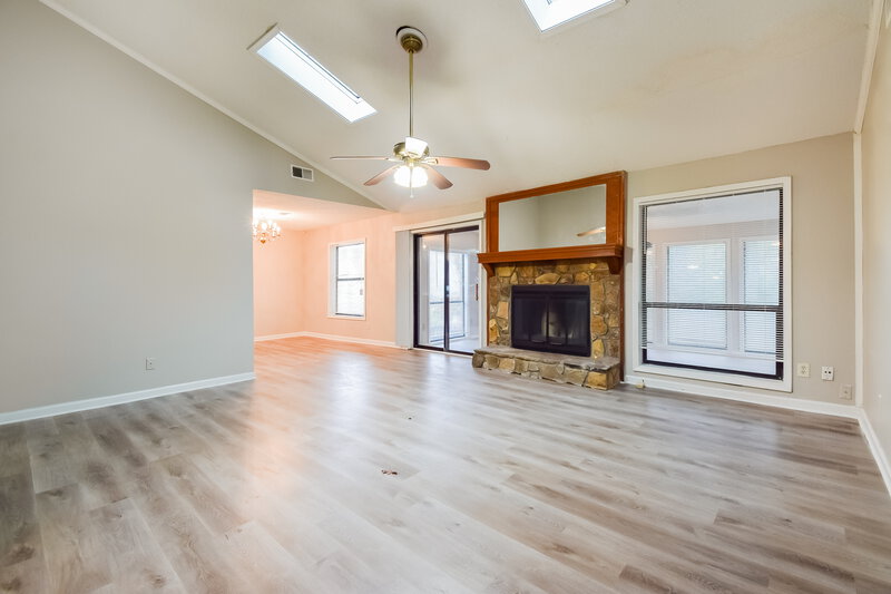 1,815/Mo, 4902 N Redan Circle Stone Mountain, GA 30088 Misc View 3