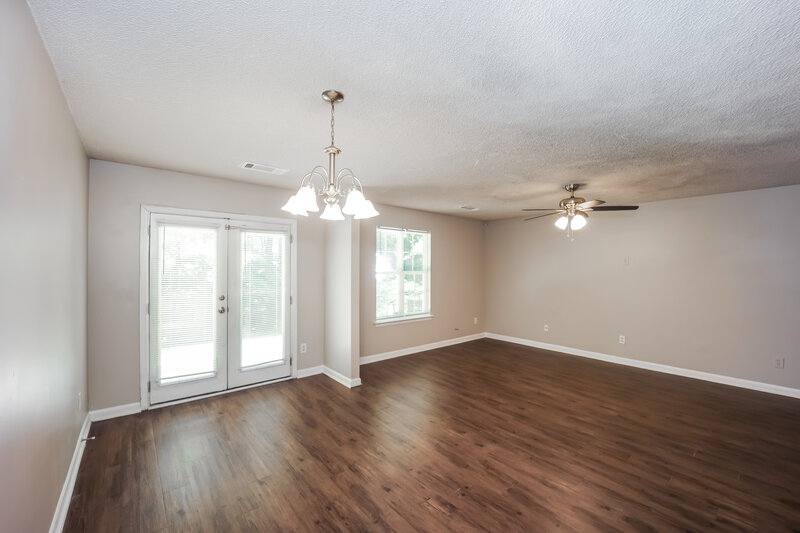 1,915/Mo, 1315 Maple Valley Court Union City, GA 30291 Dining Room View