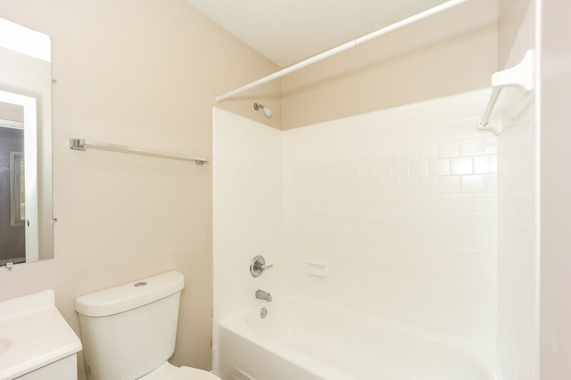 1,590/Mo, 8970 Cornell Drive Jonesboro, GA 30238 Bathroom View