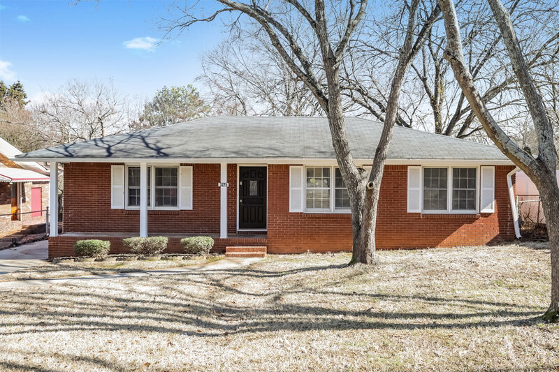 1,740/Mo, 3276 Elm St College Park, GA 30337 External View