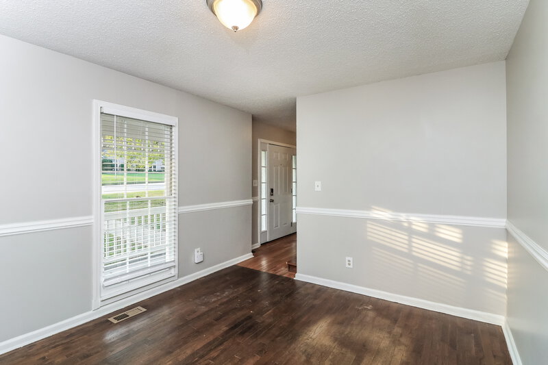 1,875/Mo, 5065 Brown Road Powder Springs, GA 30127 Family Room View