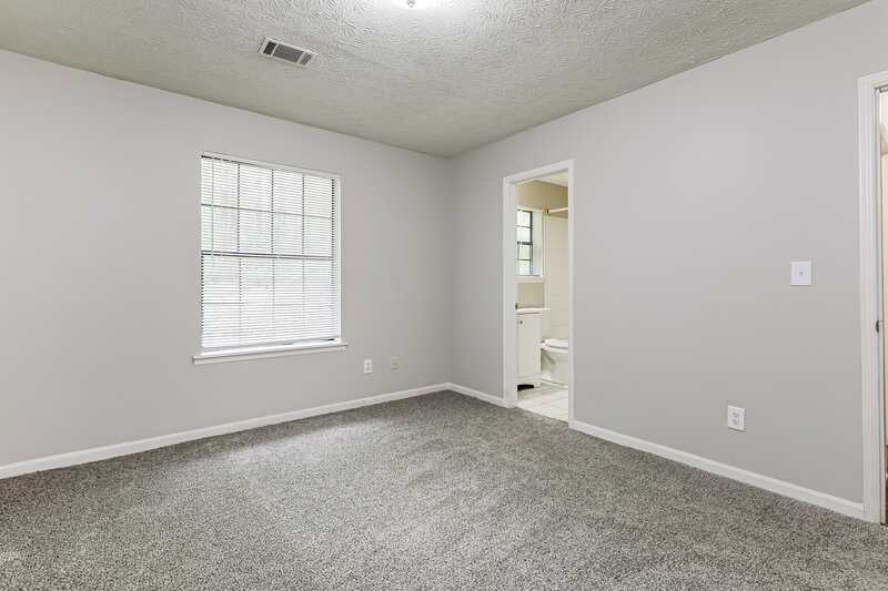 1,590/Mo, 8067 Flamingo Drive Jonesboro, GA 30238 Main Bedroom View 2