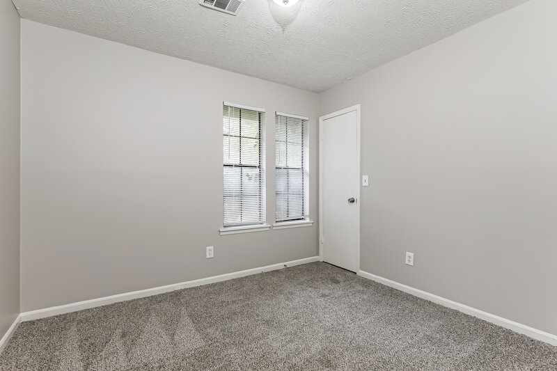 1,590/Mo, 8067 Flamingo Drive Jonesboro, GA 30238 Bedroom View 2