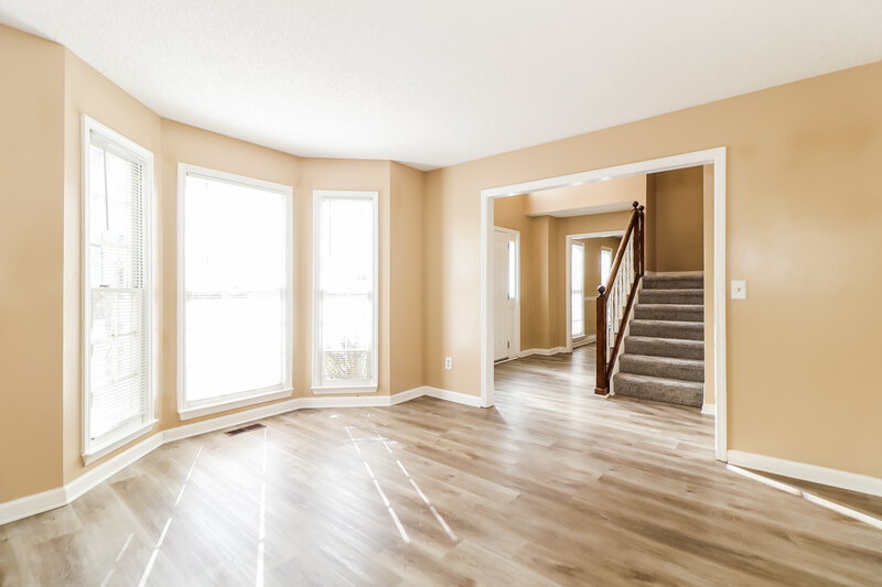 0/Mo, 725 Meadowsong Circle Lawrenceville, GA 30043 Family Room View