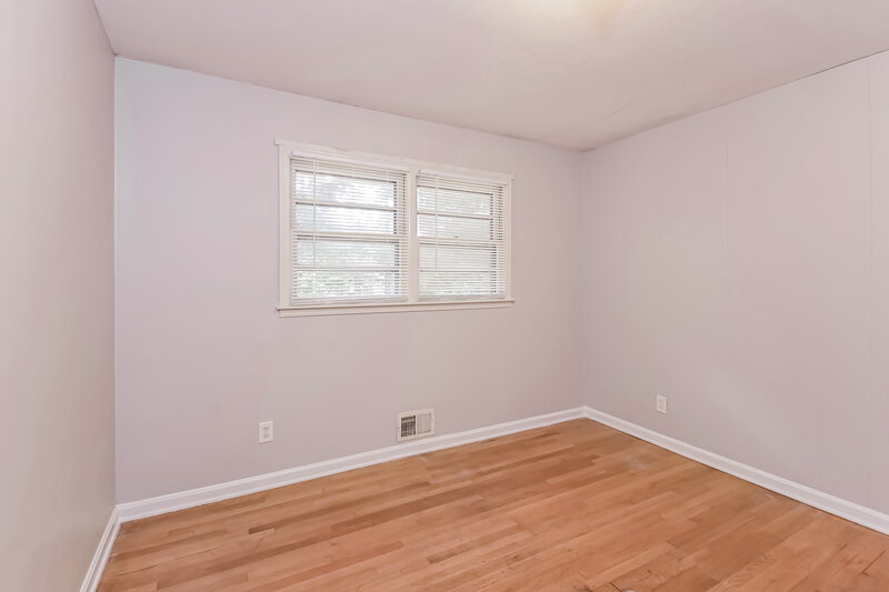 1,645/Mo, 4630 CRESANT LN Douglasville, GA 30135 Bedroom View 3