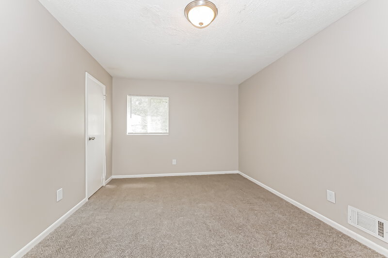 1,575/Mo, 8139 Attleboro Drive Jonesboro, GA 30238 Main Bedroom View