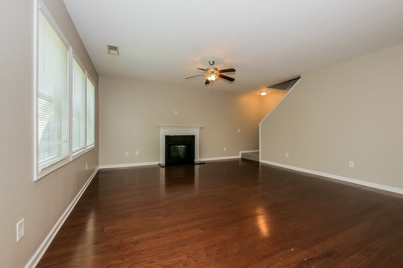 3,510/Mo, 102 Worthing Lane Fairburn, GA 30213 Living Room View 2