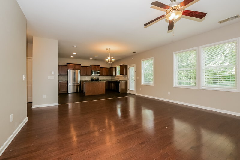 3,510/Mo, 102 Worthing Lane Fairburn, GA 30213 Living Room View 4