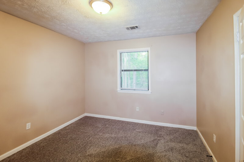 1,785/Mo, 3276 Deshong Drive Stone Mountain, GA 30087 Bedroom View 2