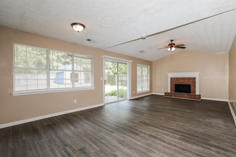 1,950/Mo, 2442 Rosedale Creek Dr Snellville, GA 30078 Misc View 2