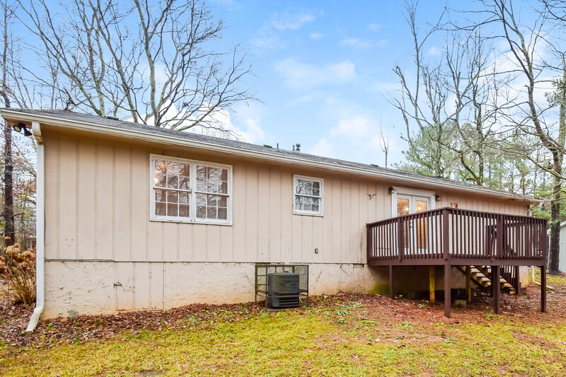 1,740/Mo, 53 Gum Springs Road Dallas, GA 30132 Rear View