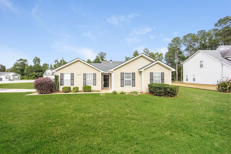 1,755/Mo, 725 Cherry Branch Cir Fairburn, GA 30213 External View
