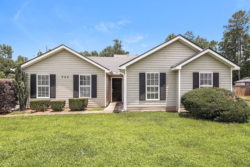 1,860/Mo, 725 Cherry Branch Cir Fairburn, GA 30213 External View