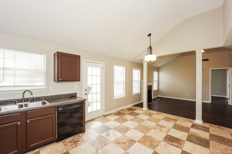 1,755/Mo, 725 Cherry Branch Cir Fairburn, GA 30213 Dining Room View