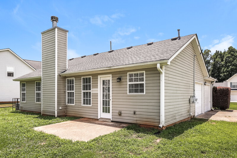 1,860/Mo, 725 Cherry Branch Cir Fairburn, GA 30213 Rear View