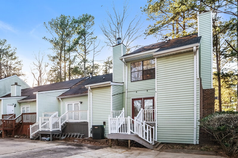 1,450/Mo, 5424 Park Pl Atlanta, GA 30349 Rear View