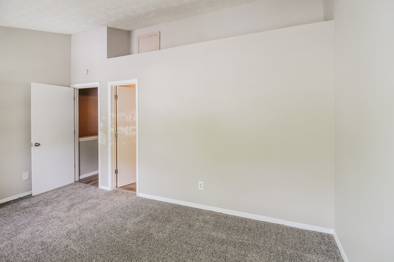 1,470/Mo, 5704 Wells Cir Stone Mountain, GA 30087 Bedroom View 3