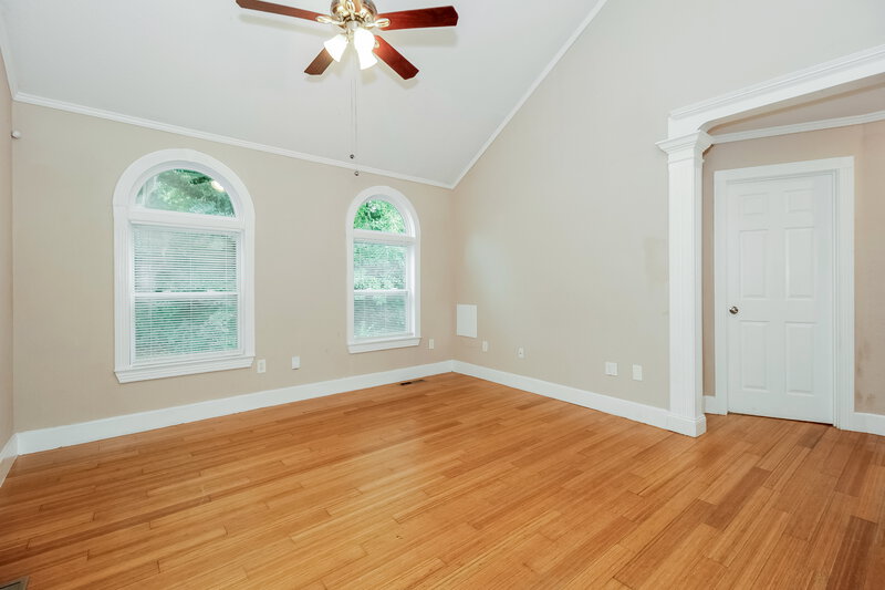 2,015/Mo, 4275 Cabretta Dr SE Smyrna, GA 30080 Living Room View 2