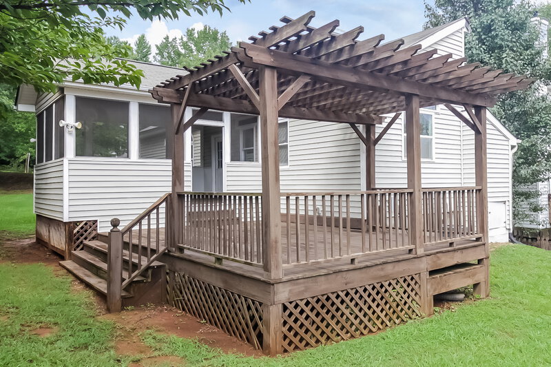 2,015/Mo, 4275 Cabretta Dr SE Smyrna, GA 30080 Rear View